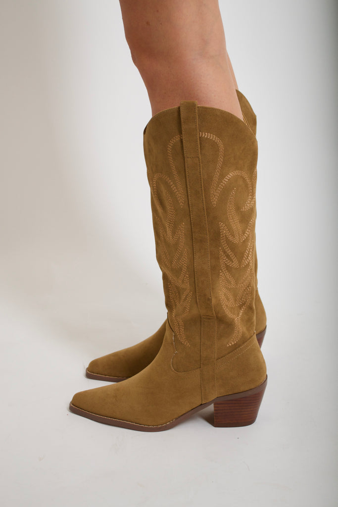 Jessie Boots