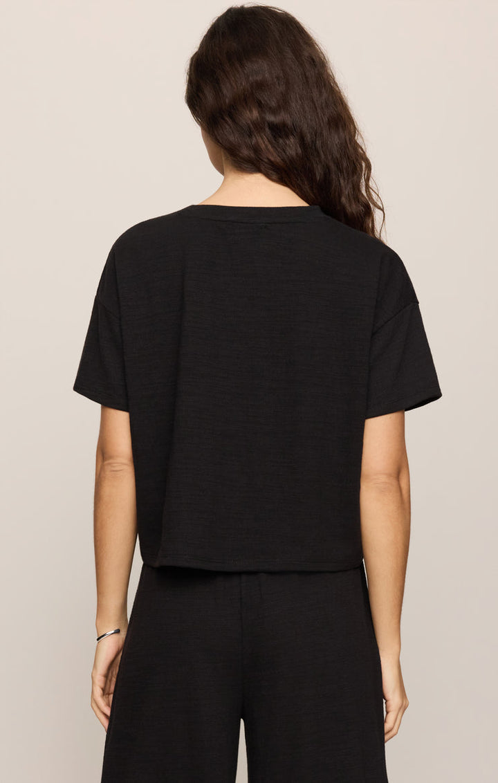 Sway Textured Tee // black