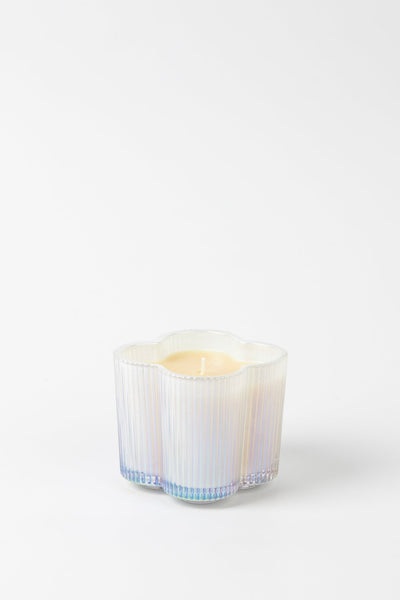 SWEET GRACE // White Flower Ribbed Candle