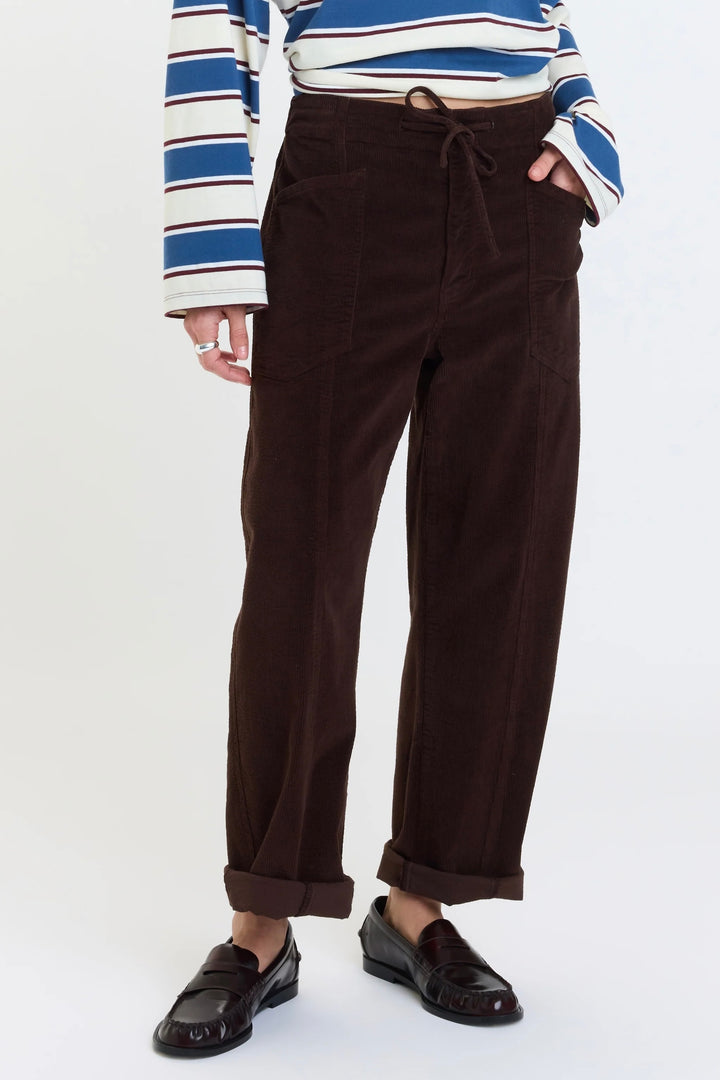 DAZE // Villa Drawstring Barrel Leg Pant in Chocolate