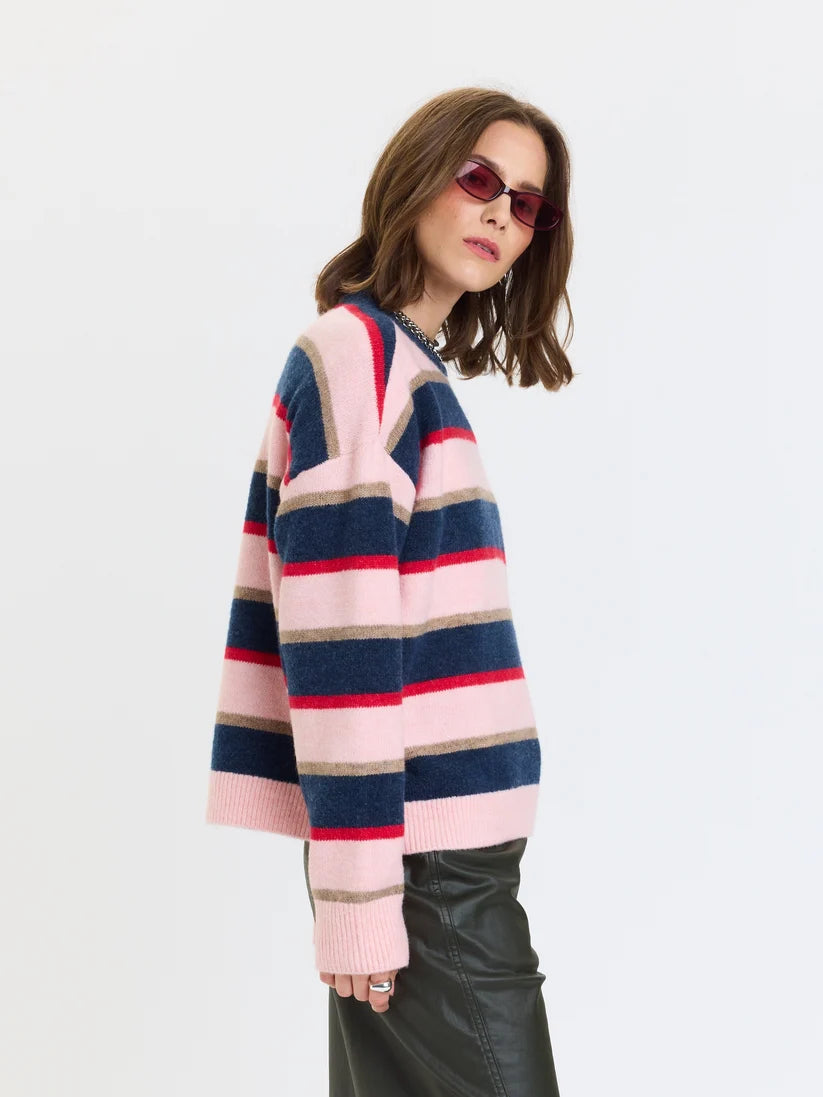 DAZE // Carlyle Everyday Crewneck in Coral Stripe