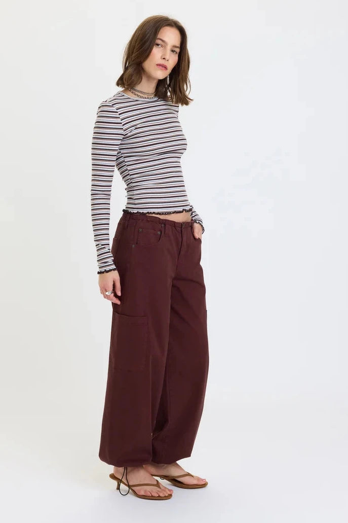DAZE // Mirage Cargo in Cherry Cola