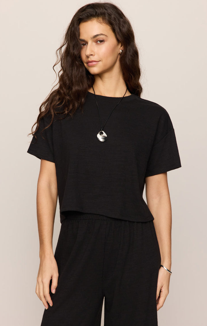 Sway Textured Tee // black