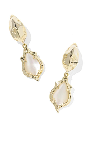 Adriana Scallop Frame Huggie - Gold Metal