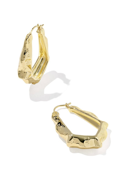 Adriana Scallop Frame Hoop - Gold Metal