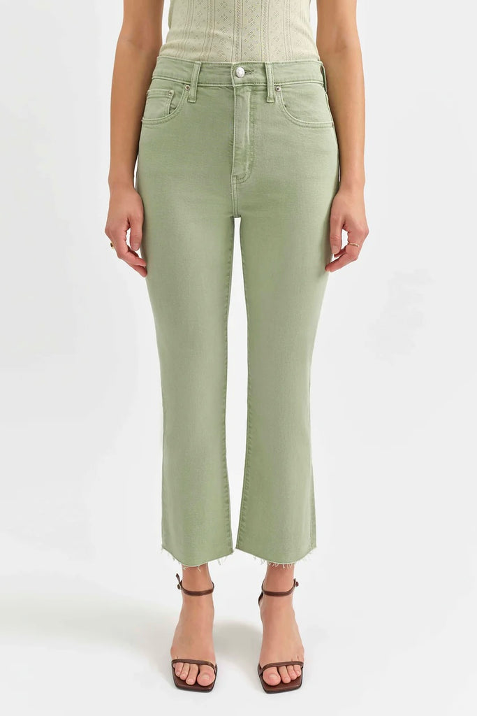 DAZE // Shy Girl in Pistachio