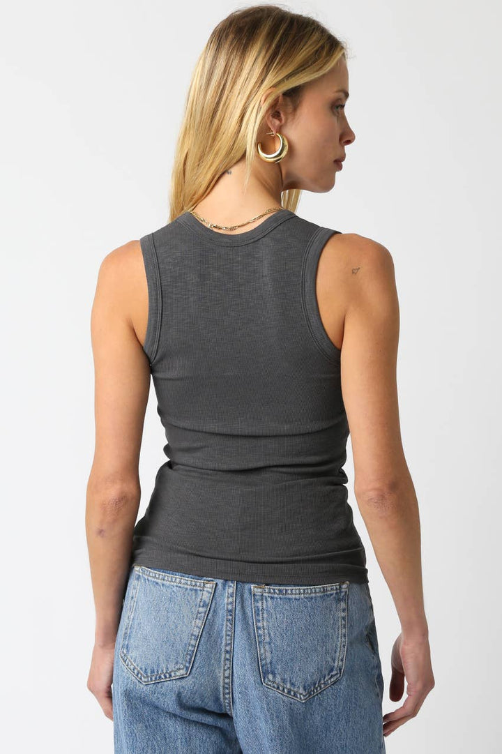 Ribbed Scoop Tank // charcoal